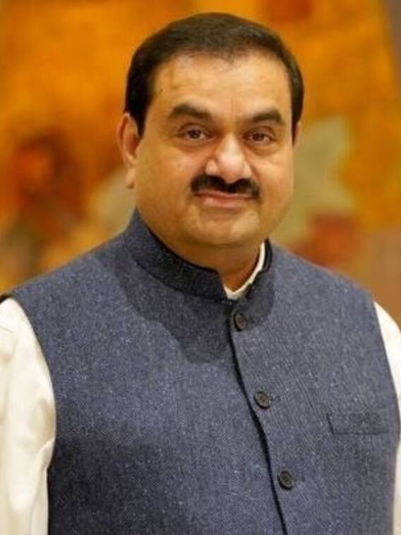 कितने पढ़े लिखे हैं गौतम अडानी?