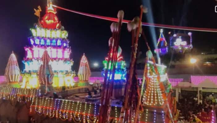 पुणे आणि सातारा जिल्ह्यासह महाराष्ट्रातील अनेक गावातून आलेल्या हजारो भाविकांच्या उपस्थितीत हा सोहळा पार पडला.