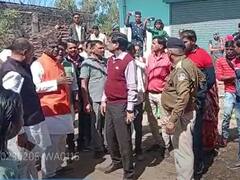 विकास यात्रा के पहले दिन ही जनता ने स्वास्थ्य मंत्री को घेर लिया, खूब सुनाई खरी-खरी, जानें मामला