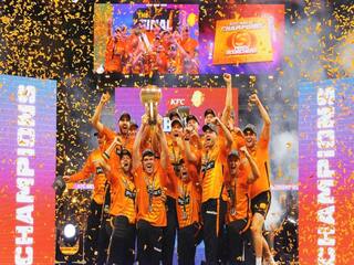 BBL 2023: ஐந்தாவது முறையாக உயர்த்தப்பட்ட கோப்பை.. பிரிஸ்பேன் ஹீட்டை வீழ்த்தி அசத்திய பெர்த் ஸ்கார்ச்சர்ஸ்..!