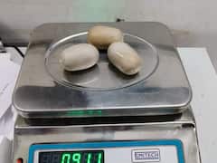 पेट में 38 लाख का सोना छिपाकर भाग रही थी महिला, IGI एयरपोर्ट पर कस्टम ने पकड़ा