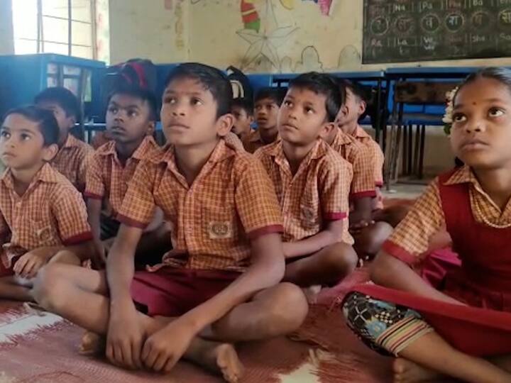 कुटुंबाची आर्थिक हालाखीची असलेली परिस्थिती त्यातच पालघर सारख्या ग्रामीण भागात शिक्षणाचा उडालेला बोजवारा याचा कुठेही ओवापोह न करता लाडक्याने आपल्या मनाशी बांधलेली गाठ आणि केलेला निश्चय पूर्ण केला आहे .