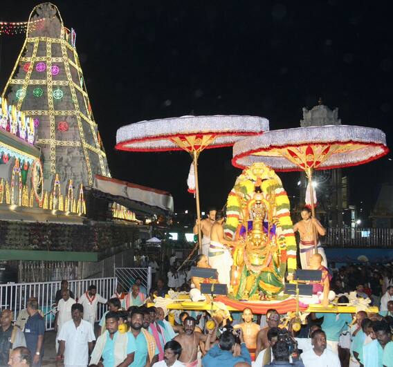 Tiruamala : తిరుమ‌ల‌లో వైభ‌వంగా పౌర్ణమి గ‌రుడ‌సేవ‌