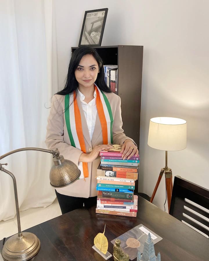 वहीं, बिस्फी विधानसभा सीट पर पुष्पम प्रिया को नोटा से भी कम यानी सिर्फ 1509 वोट मिले. इस सीट पर बीजेपी के हरिभूषण ठाकुर को जीत मिली, जिन्हें 86,298 वोट हासिल किए.