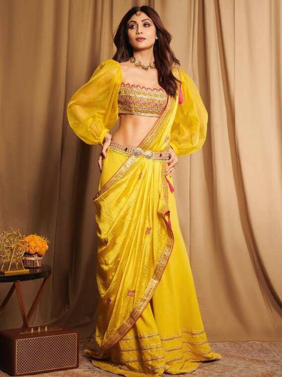 शिल्पा शेट्टी ने साड़ी लुक में ढाया कहर