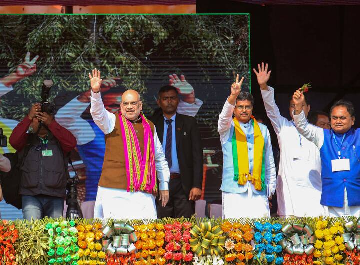 Tripura Election 2023: ত্রিপুরায় একই দিনে অমিত শাহের দুটি জনসভা ছিল। আর দুটি সভা থেকেই আগাগোড়া অমিত শাহের নিশানায় ছিল বামেরা।