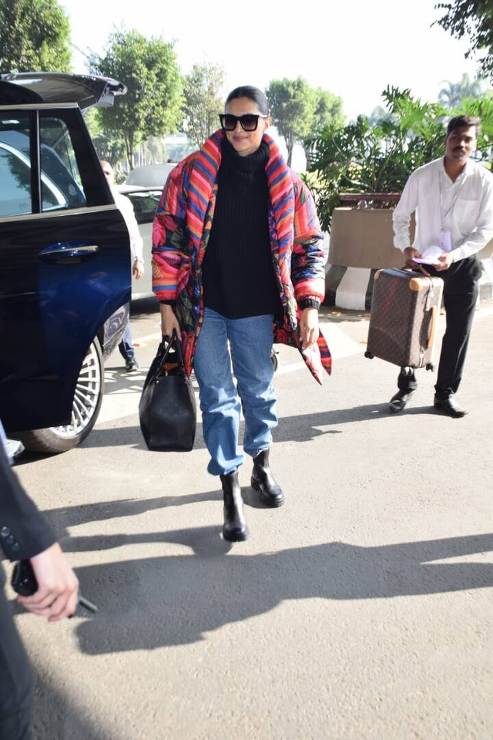 एयरपोर्ट पर दीपिका का स्वैग देखते ही बन रहा था. उनसे निगाहें हटानी मुश्किल हो रही थीं.