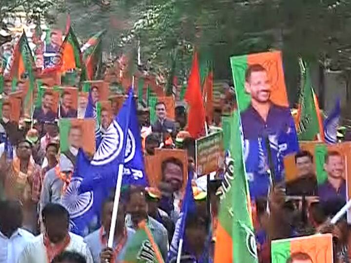 कसबा आणि चिंचवड परिसरात भाजपचे कार्यकर्ते मोठ्या प्रमाणात दाखल झाले होते.