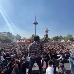 Shehzada: दिल्ली में बॉलीवुड के ‘शहजादे’ पर फैंस ने लुटाया बेशुमार प्यार, एक्टर ने तस्वीरें शेयर कर लिखी दिल छू लेने वाली बात