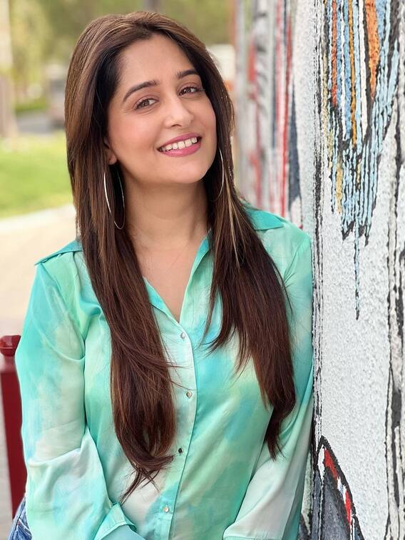 प्रेग्नेंसी में ये शख्स रख रहा है दीपिका का सबसे ज्यादा ख्याल