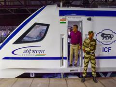 IRCTC Whatsapp Service: రైల్లో భోజనం ఆర్డరివ్వాలా! ఈ వాట్సప్‌ నంబర్‌కు మెసేజ్‌ చేస్తే బెర్త్‌ దగ్గరకే డెలివరీ!