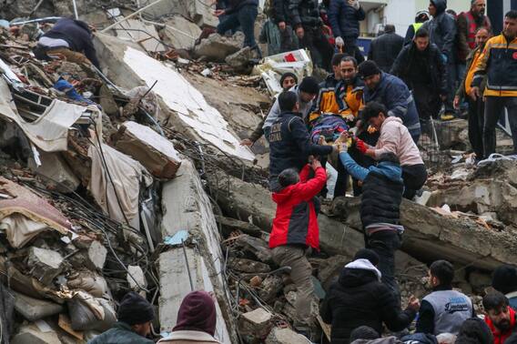 Turkey Earthquake : అల్లకల్లోలమైన టర్కీ, సిరియా- ప్రకృతి కోపానికి 2300 మంది మృతి!