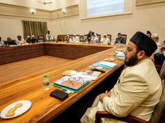 मुस्लिम पर्सनल लॉ बोर्ड की बैठक में बुल़डोजर से घर गिराने के खिलाफ प्रस्ताव पारित, कहा- देश में जहर घोला जा रहा