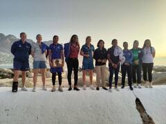 In Pics : महिला टी20 विश्वचषकाची उत्सुकता शिगेला, ट्रॉफीसोबत खेळाडूंचं खास फोटोशूट