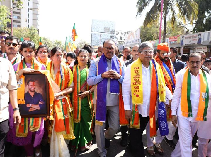 यावेळी भाजपचे वरिष्ठ नेते उपस्थित होते.