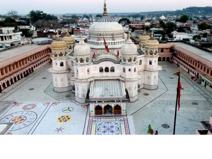 अधिकारिक वेबसाइट से फॉर्म डाउनलोड करके आप आवेदन कर सकते हैं. आवेदन पत्र हिंदी में ही भरा जाना चाहिए. दवा से लेकर सफर के लिए जरूरी समान साथ ले जाने की सलाह दी जाती है. (PC- dharmasva.mp.gov.in)