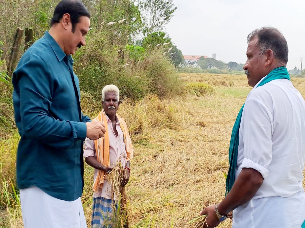 Anbumani Ramadoss : ஈரோடு கிழக்கு சட்டமன்ற இடைத்தேர்தல்: இது செட்டாகாது..! தனி டிராக்கில் பயணிக்கும் அன்புமணி..!