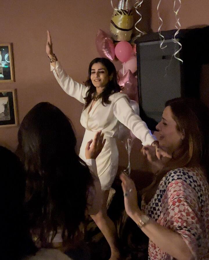 Taking to Instagram on Monday, Raveena shared several pictures in which the actor is seen partying with her all-girls group.