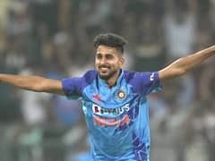 उमरान मलिक को पाक क्रिकेटर की चुनौती, कहा- मैं तोडूंगा तेज गेंदबाजी का रिकॉर्ड