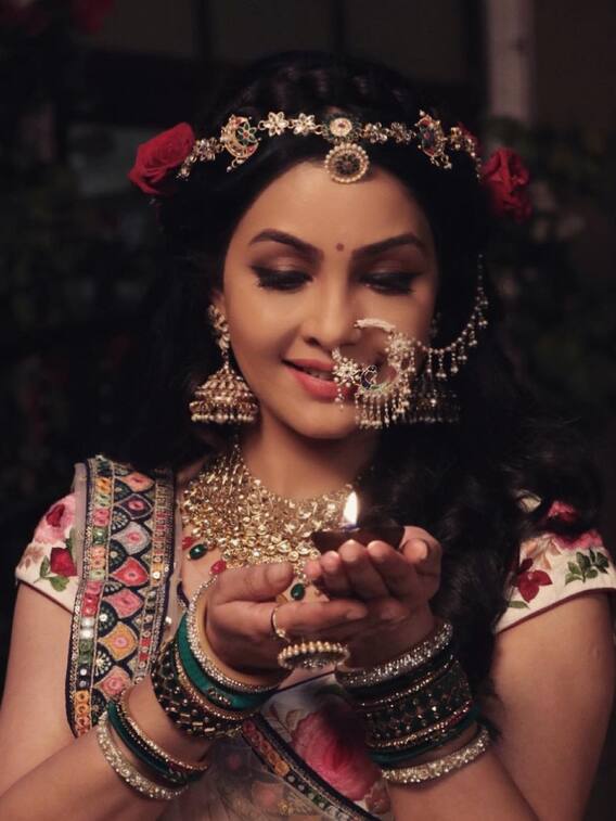 अंगूरी भाभी के पास है ये डिग्री