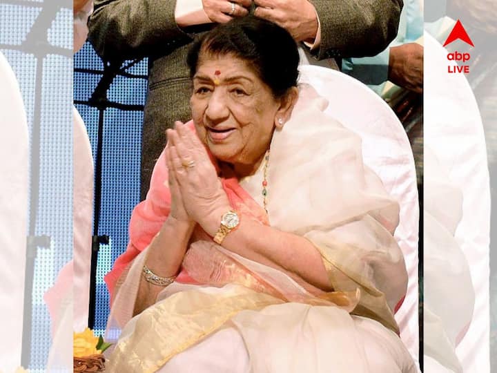 Lata Mangeshkar: লতা পেয়েছিলেন ৩ জাতীয় পুরস্কার, ১৫ 'বেঙ্গল ফিল্ম জার্নালিস্টস অ্যাসোসিয়েশন অ্যাওয়ার্ডস', ৪ 'ফিল্মফেয়ার সেরা নেপথ্য গায়িকা', 'ফিল্মফেয়ার লাইফটাইম অ্যাচিভমেন্ট অ্যাওয়ার্ড' প্রভৃতি।