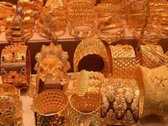 Gold Price : மீண்டும் அதிர்ச்சியில் மக்கள்.. ரூ.43 ஆயிரத்தை நெருங்கப்போகும் தங்கம் விலை.. இன்று புதிய உச்சம்..