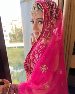 Akshara Singh Bridal Look: दुल्हनियां बनीं अक्षरा सिंह, ब्राइडल लुक में एक्ट्रेस के अंदाज के कायल हुए फैंस