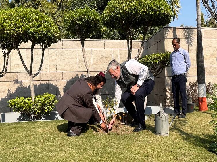 Tu BiShvat Israeli Embassy Delhi celebrates Jewish festival ancient ceremony fruits Malida ceremony Rosh HaShanah La'Ilanot New Year of the Trees Naor Gilon Malida Ceremony Organised At Israeli Embassy To Celebrate Jewish Festival Of Tu B’Shvat