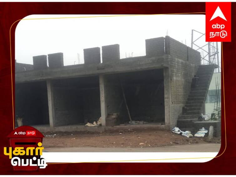 Pugar Petti Public opposition to coming up of Tasmac shop in Madurai Pugar Petti: பதற்றம் நிறைந்த இடத்தில் புதிய டாஸ்மாக்: மதுரை கிராம மக்கள் அச்சம்!