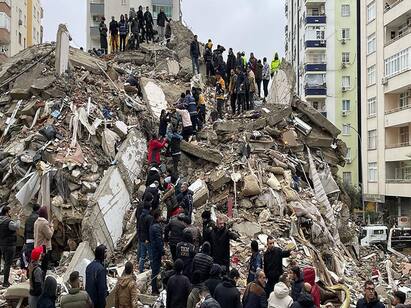 Turkey Syria earthquake Explainer Why was it so bad Explainer Turkey Earthquake : துருக்கி - சிரியா நிலநடுக்கம் இவ்வளவு மோசமான விளைவுகளை ஏற்படுத்த காரணம் என்ன?