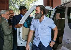 Rahul Gandhi: पंतप्रधान नरेंद्र मोदी यांचा आणि गौतम अदानीसोबतचा फोटो दाखवून राहुल गांधींचे घणाघाती आरोप..