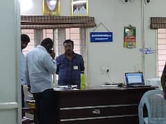 Crime: சேலத்தில் லஞ்சம் வாங்கிய சார்பதிவாளர் கைது  -   லஞ்ச ஒழிப்பு போலீஸ் அதிரடி