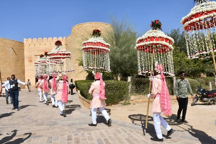 The latest images from the wedding venue show a Delhi based band all set to accompany the groom during the baraat.