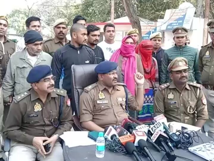 Greater Noida: प्रेमिका ने घरवालों के साथ मिलकर किया प्रेमी का मर्डर, 9 महीने बाद तलाब में मिला कंकाल Girlfriend killed Lover Along With Family Members Greater Noida Police Arrested Four Accused ann Greater Noida: प्रेमिका ने घरवालों के साथ मिलकर किया प्रेमी का मर्डर, 9 महीने बाद तलाब में मिला कंकाल