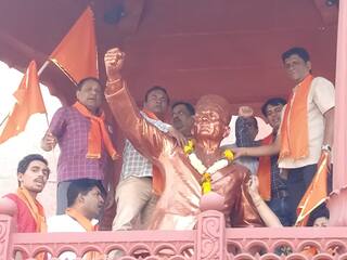 Pune Bypoll election : कसबा पोटनिवडणुकीसाठी हिंदू महासंघ रिंगणात; आनंद दवे यांचा उमेदवारी अर्ज दाखल