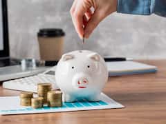 Small Saving Scheme: इन 5 सेविंग स्कीम में कम समय में निवेश पर होगी मोटी कमाई,  मिलेगा 7 से 8 फीसदी तक ब्याज!