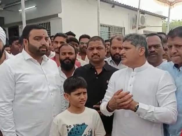 चिंचवड मतदार संघाची उमेदवारी नाना काटे यांना घोषित करण्यात आली आहे. त्यामुळे राहुल कलाटे बंडखोरी करणार आहे.