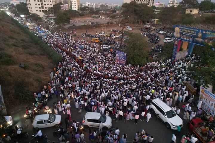 Nashik Buddha Asthi : 'बुद्धम् सरणम् गच्छामि, धम्मम शरणम् गच्छामि, संघम शरणम् गच्छामि'ने नाशिकचे वातावरण मंगलमय झाले.