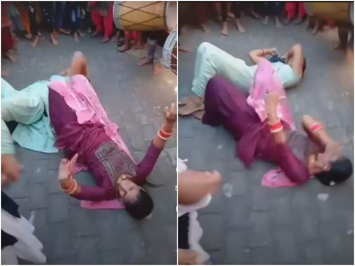women dancing to the tune of dhol nagade on floor viral video Video: ढोल-नगाड़ों की आवाज सुनते ही कंट्रोल खो बैठी आंटियां, जमीन पर लोट-लोट कर करने लगी 'भयानक' डांस 