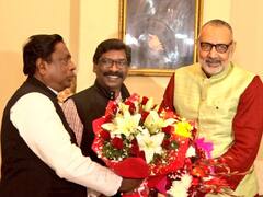 केंद्रीय ग्रामीण विकास मंत्री गिरिराज सिंह से मिले सीएम सोरेन, झारखंड के लाखों लोगों के लिए की ये मांग