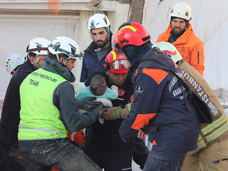 Turkey Earthquake Miracle Baby Born Under Rubble In Syria As Parents Die In Quake Video Goes Viral Miracle Amid Destruction: Baby Born Under Rubble In Syria As Parents Die Due To Earthquake