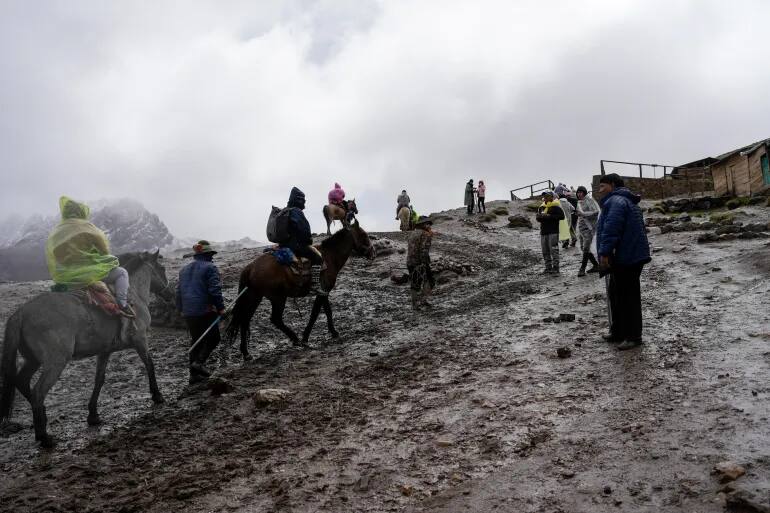 Peru Landslides 15 Dead in Southern Peru Many People Missing After Heavy Rain Peru Landslide: पेरू में लैंडस्लाइड से तबाही, 36 लोगों की मौत- कई अभी भी लापता, सड़कें भी बाधित