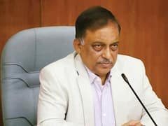 मंदिरों पर हमलों को लेकर बांग्लादेश के गृह मंत्री का जवाब, 'भूल नहीं सकते भारत...'