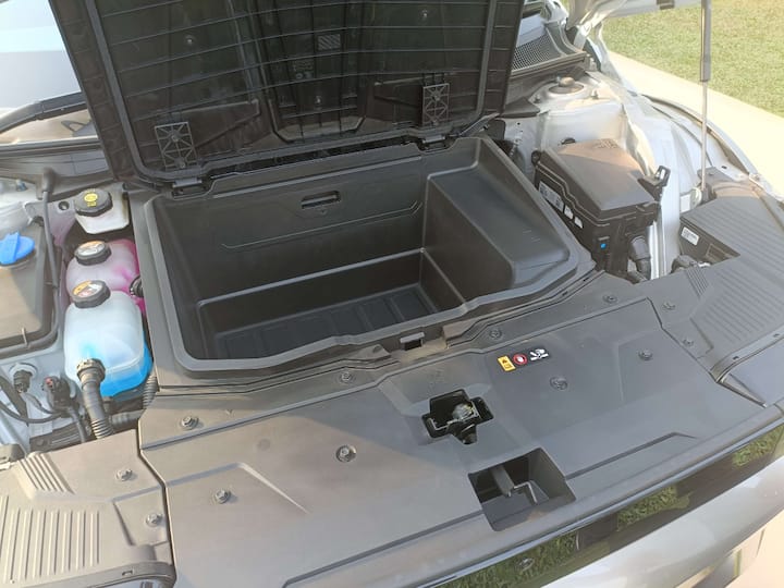 Via a fast DC charger the car goes from 0-80 percent charge in 18 minutes. The car also features V2L and a multi charging system. With V2L though you can charge other devices with the car as well. (Source: Somnath Chatterjee)