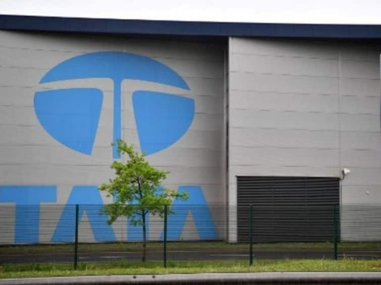 Tata Steel Q3 Results: Firm Logs Rs 2,501-Crore Net Loss, Total Income Declines To Rs 57,354 Crore Tata Steel Q3 Results: Firm Logs Rs 2,501-Crore Net Loss, Total Income Declines To Rs 57,354 Crore