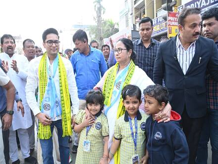 TMC Supremo Mamata Banerjee Launches Tripura Poll Campaign, Holds Padyatra In Agartala. In Pics
