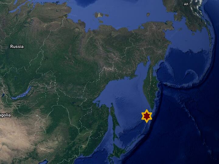 Earthquake in Russia Magnitude 5.3 Russian Govt send rescue workers to Turkiye Syria news updates Earthquake Today: तुर्किए-सीरिया के बाद अब भूकंप से हिला दुनिया के सबसे बड़े देश का टापू, जापान के उत्तर में लगे जोर के झटके