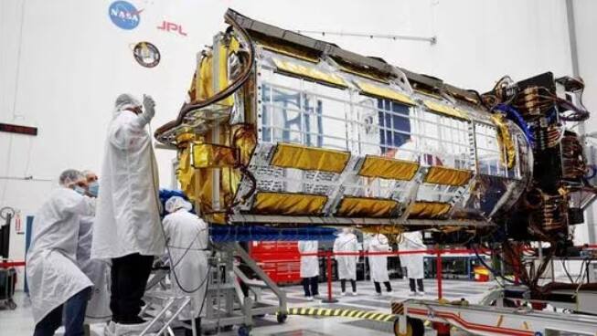 निसार सॅटेलाईटची तयारी अंतिम टप्प्यात पोहोचली आहे. सध्या नासाकडून हे सॅटेलाईट तयार करण्यात येत आहे. त्यानंतर पुढील कामासाठी हे सॅटेलाईट भारतात दाखल होईल.