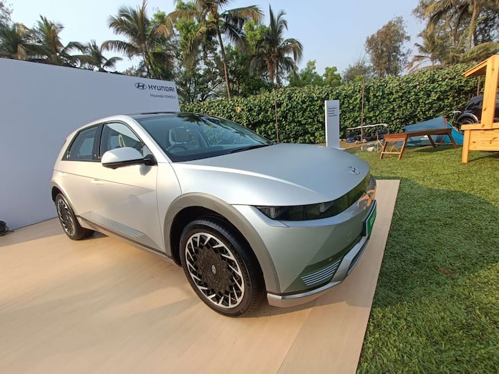 The Ioniq 5 is based on a bespoke E-GMP platform which incorporates a long wheelbase while being made for EVs only. (Source: Somnath Chatterjee)