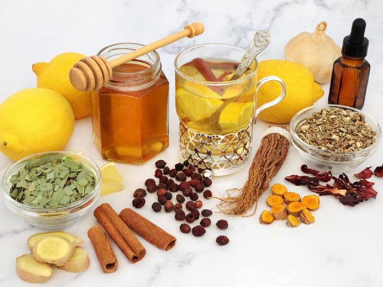 Cough Home Remedies: Try This Mulethi And Fennel Seeds Kadha For Relief Cough Home Remedies : தொடர் இருமலில் இருந்து விடுபட வேண்டுமா? இயற்கையான வீட்டு வைத்திய குறிப்புகள் சில.. இதோ!